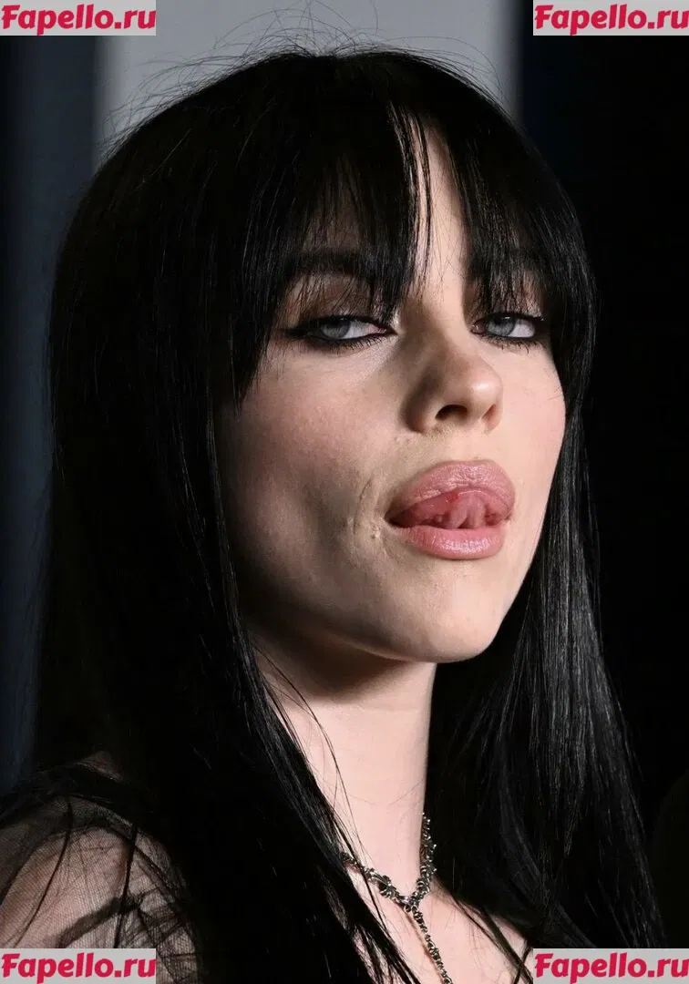 Billie Eilish Onlyfans Photo Gallery 