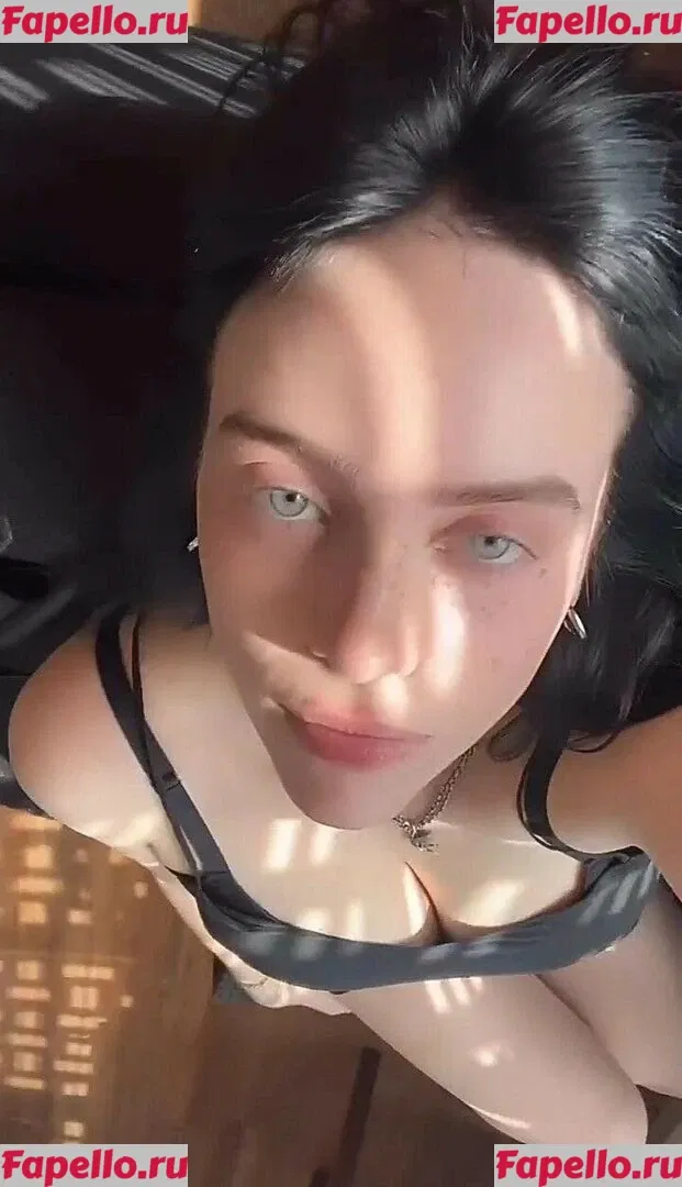 Billie Eilish Onlyfans Photo Gallery 