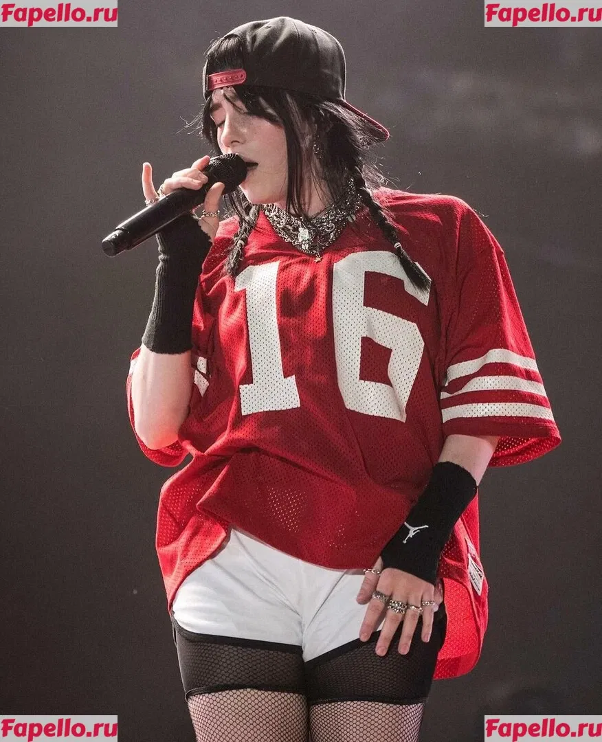 Billie Eilish Onlyfans Photo Gallery 