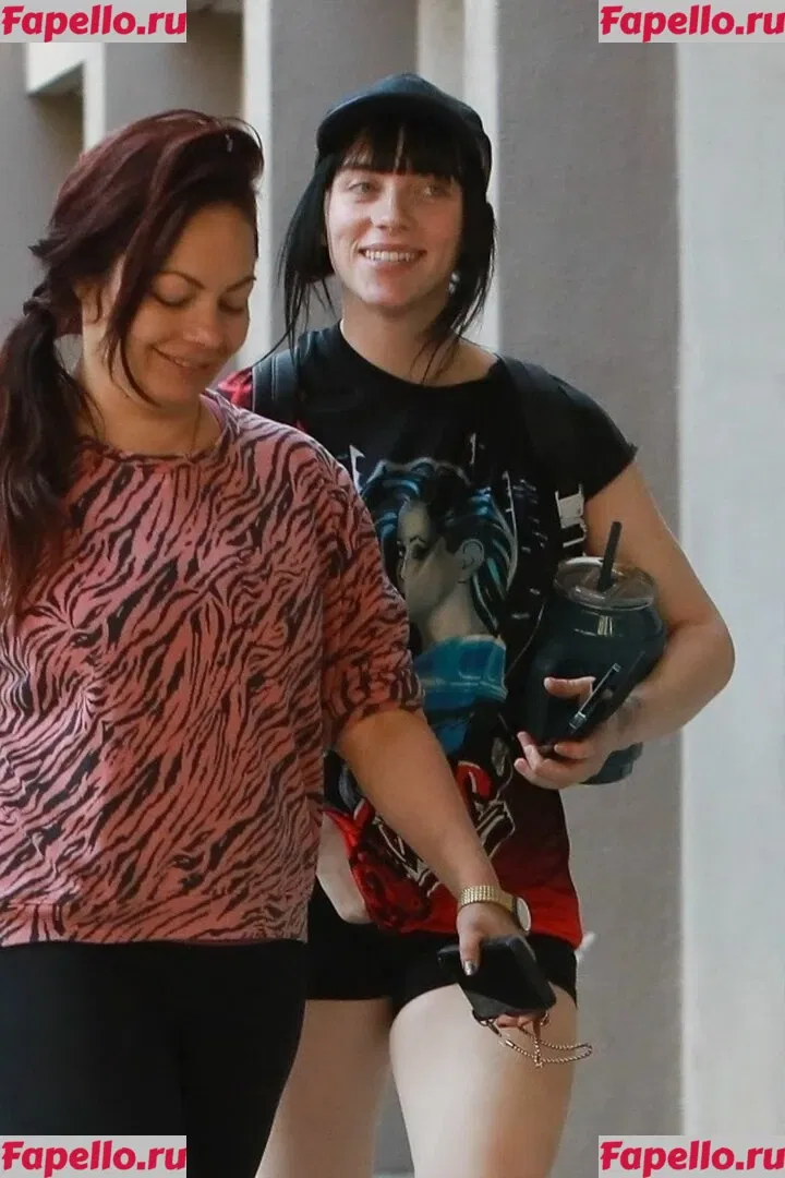 Billie Eilish Onlyfans Photo Gallery 