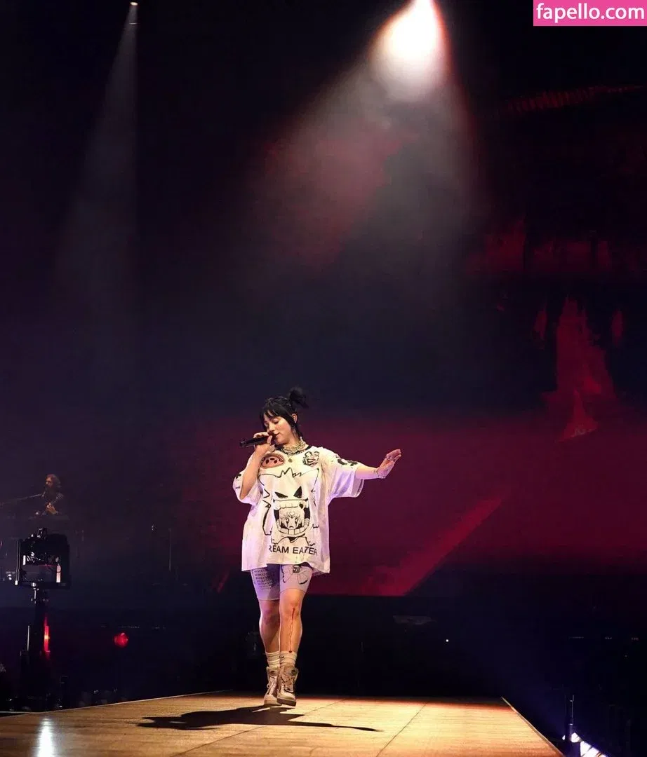 Billie Eilish Onlyfans Photo Gallery 