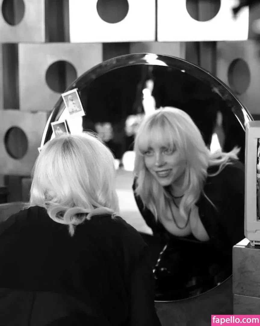 Billie Eilish Onlyfans Photo Gallery 