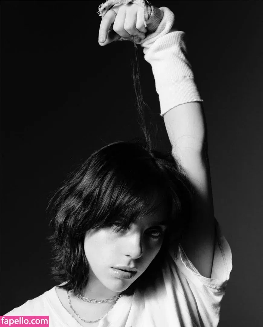Billie Eilish Onlyfans Photo Gallery 