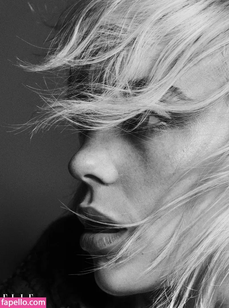 Billie Eilish Onlyfans Photo Gallery 