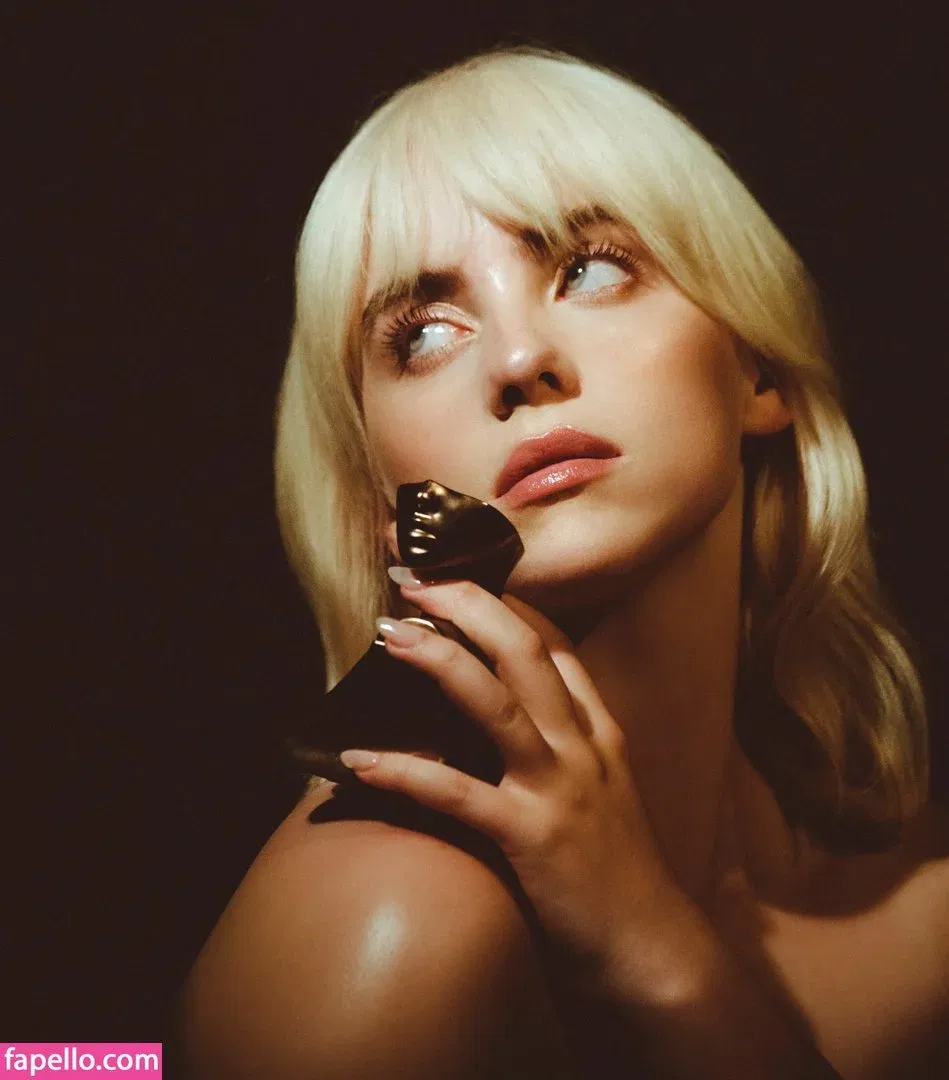 Billie Eilish Onlyfans Photo Gallery 