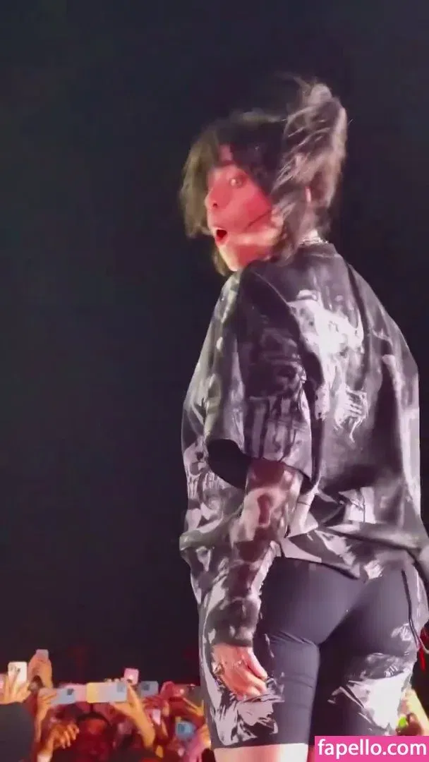 Billie Eilish Onlyfans Photo Gallery 