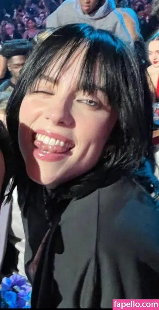 Billie Eilish Onlyfans Photo Gallery 