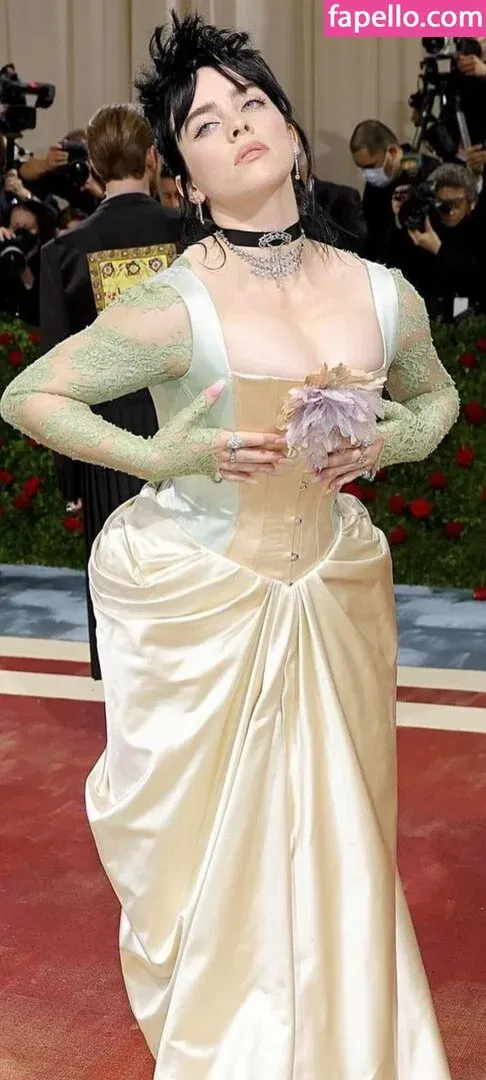 Billie Eilish Onlyfans Photo Gallery 