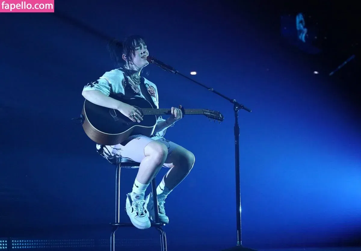 Billie Eilish Onlyfans Photo Gallery 