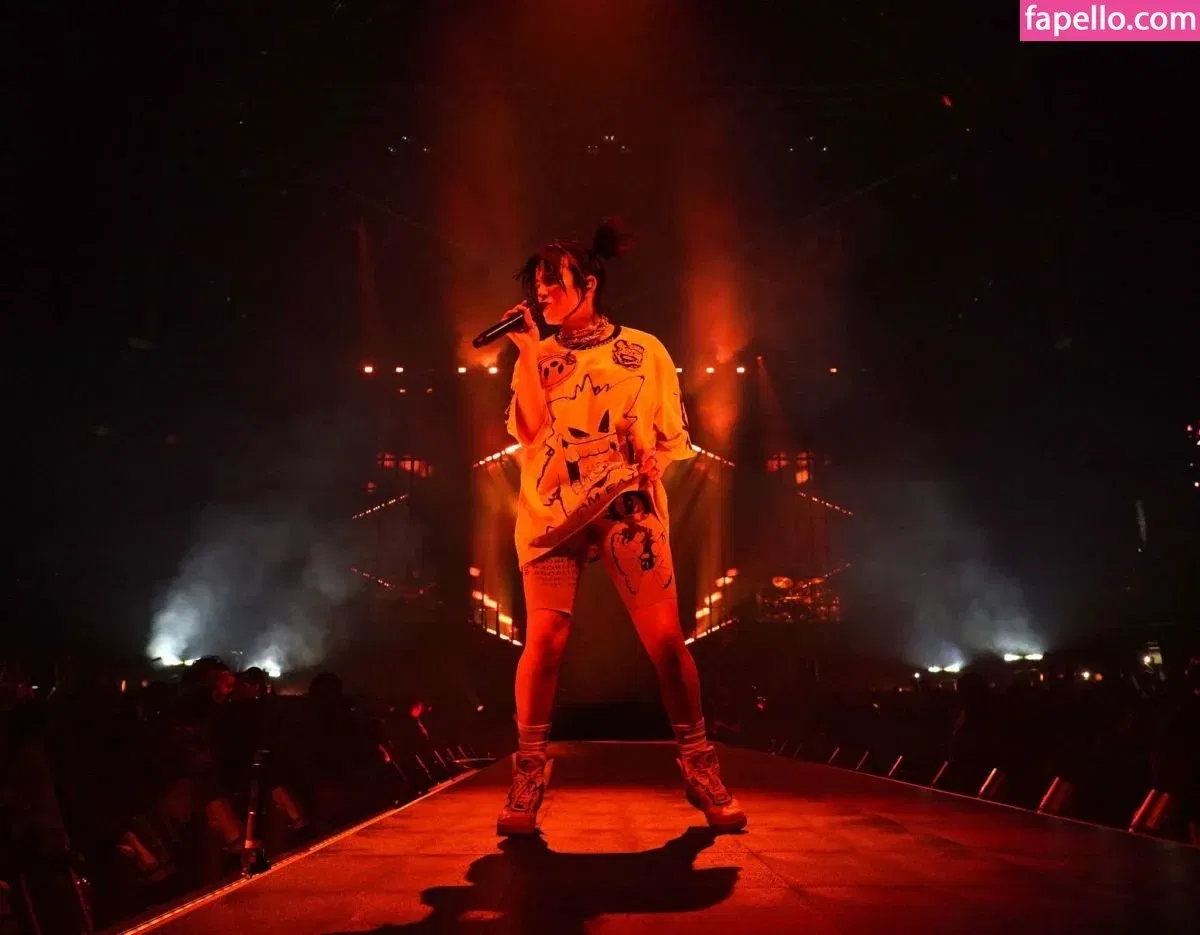 Billie Eilish Onlyfans Photo Gallery 