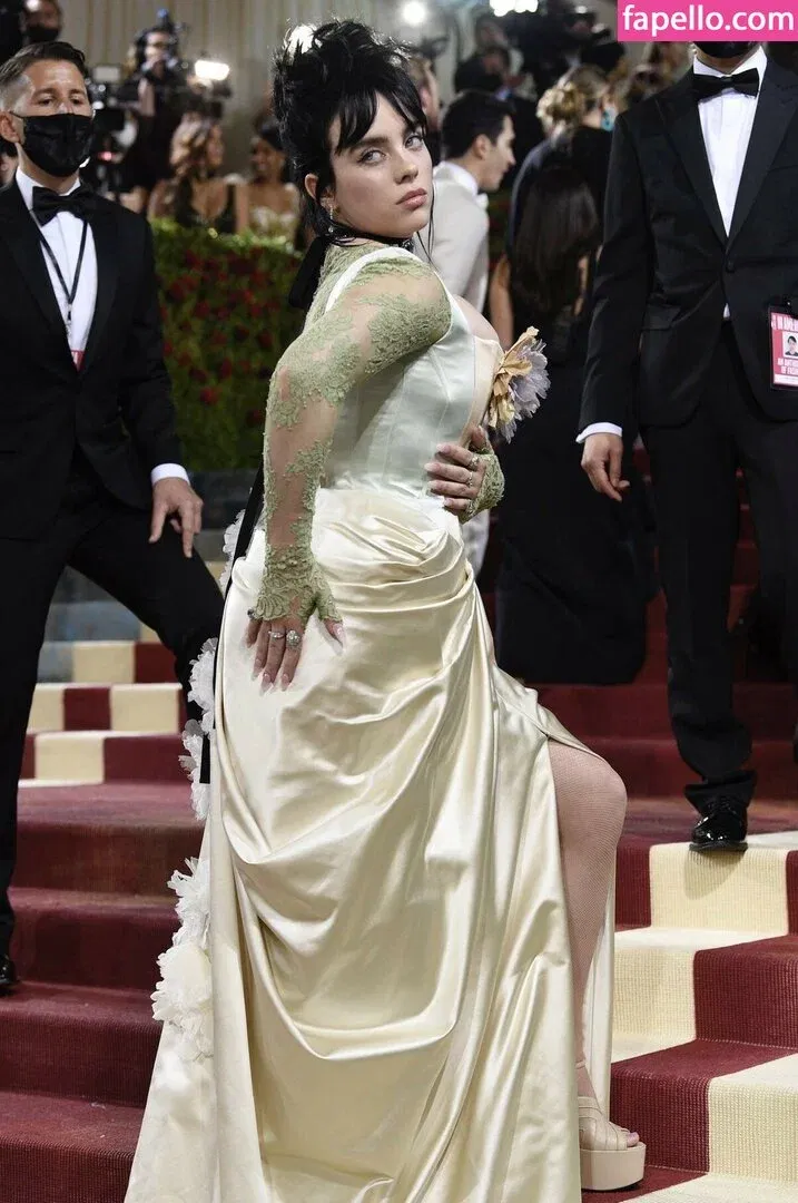 Billie Eilish Onlyfans Photo Gallery 