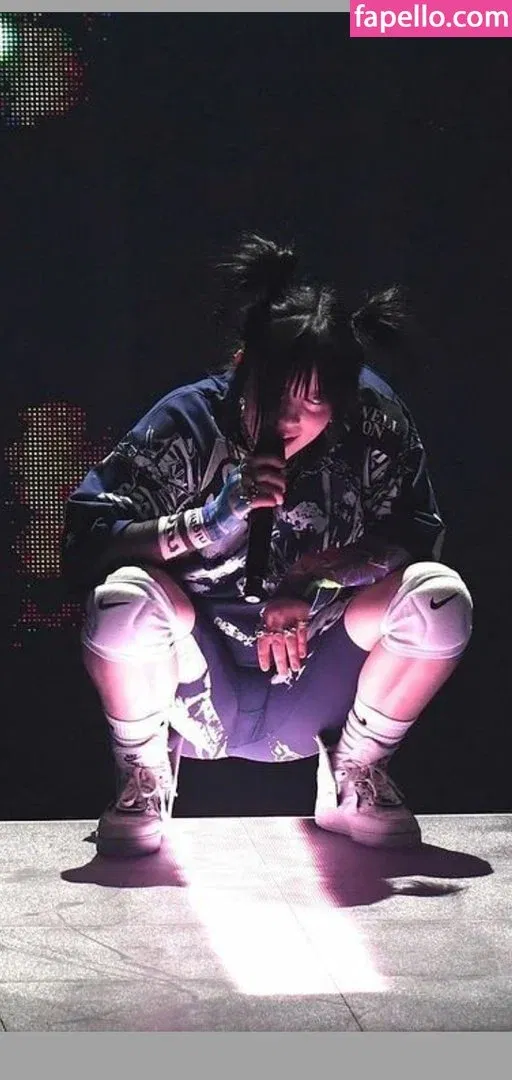 Billie Eilish Onlyfans Photo Gallery 