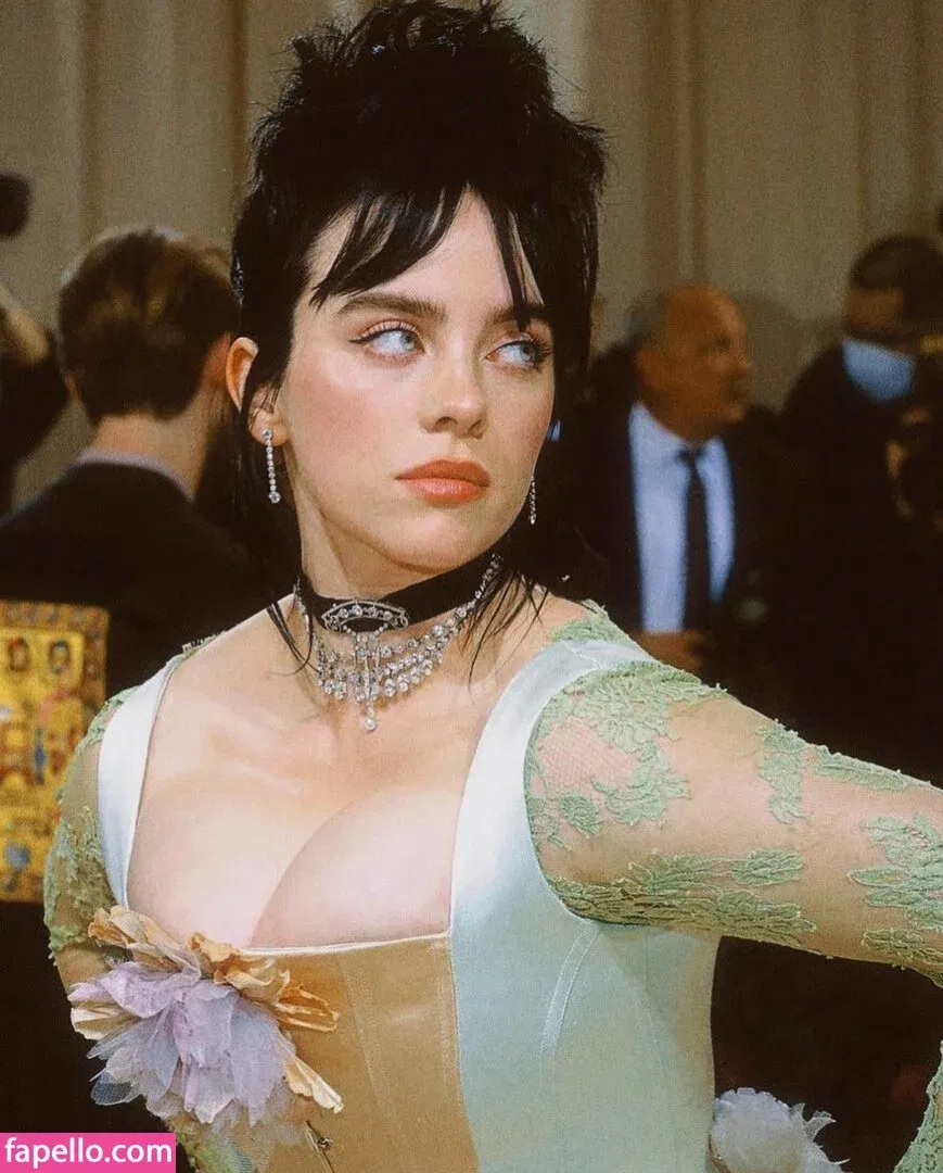 Billie Eilish Onlyfans Photo Gallery 