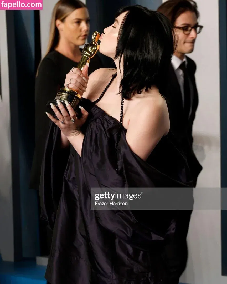 Billie Eilish Onlyfans Photo Gallery 