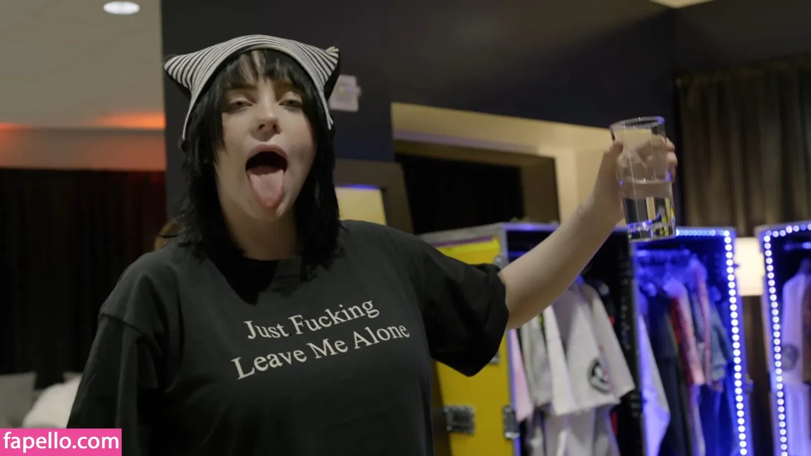 Billie Eilish Onlyfans Photo Gallery 