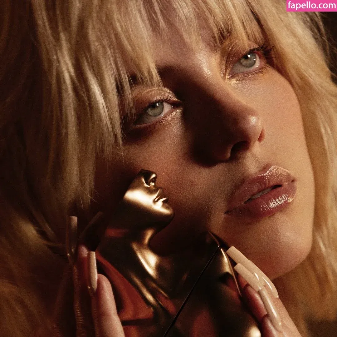 Billie Eilish Onlyfans Photo Gallery 