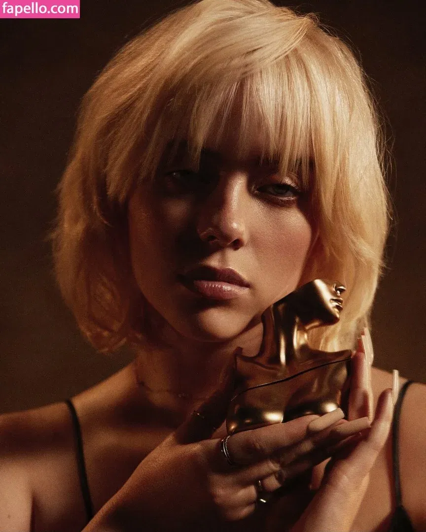 Billie Eilish Onlyfans Photo Gallery 