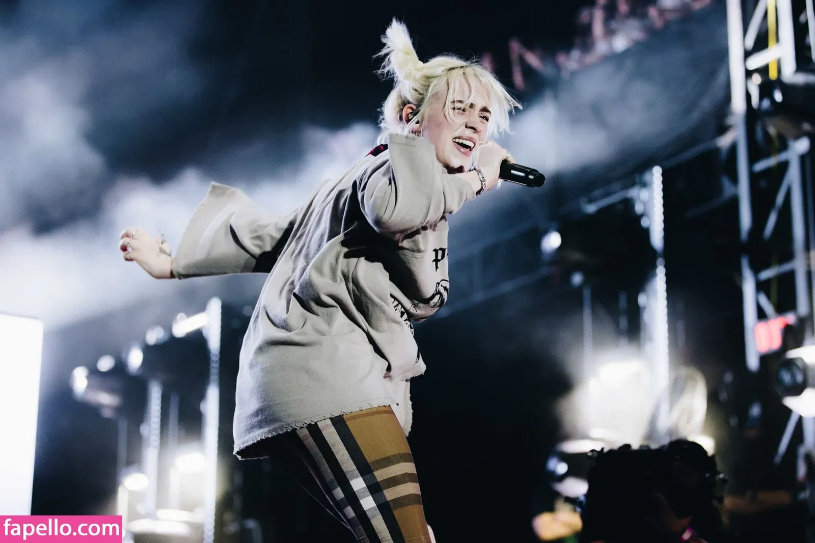 Billie Eilish Onlyfans Photo Gallery 