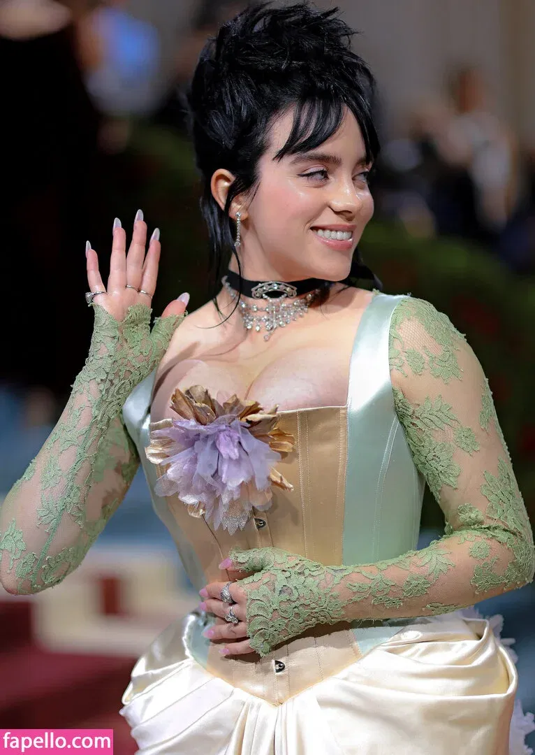 Billie Eilish Onlyfans Photo Gallery 