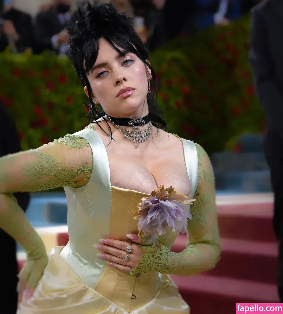 Billie Eilish Onlyfans Photo Gallery 
