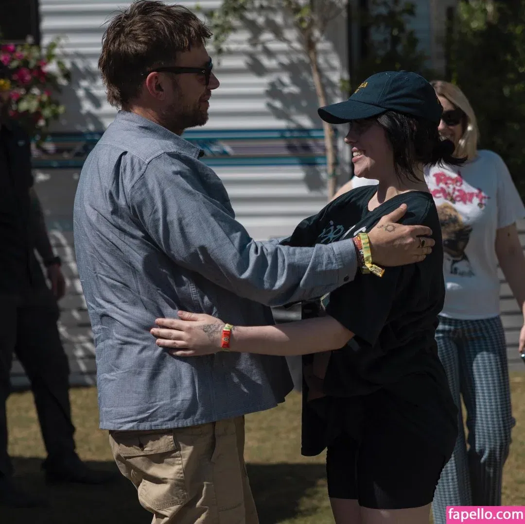 Billie Eilish Onlyfans Photo Gallery 