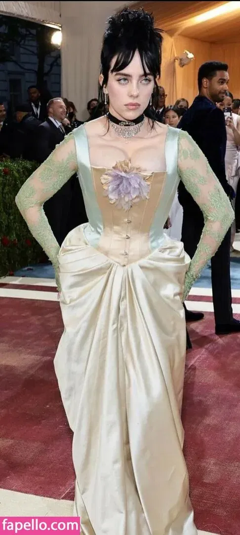 Billie Eilish Onlyfans Photo Gallery 