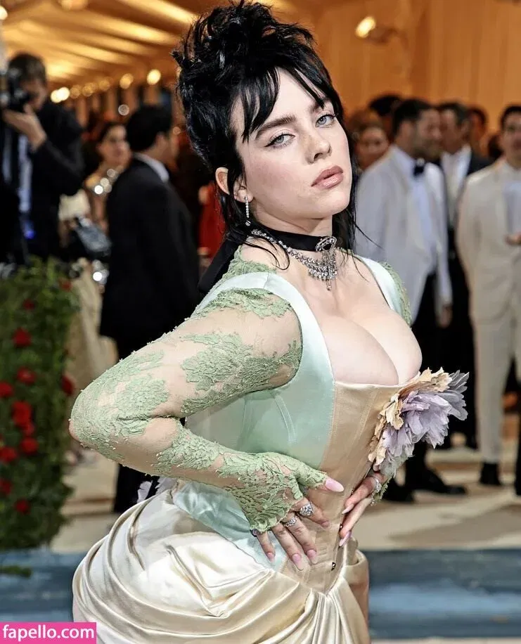 Billie Eilish Onlyfans Photo Gallery 