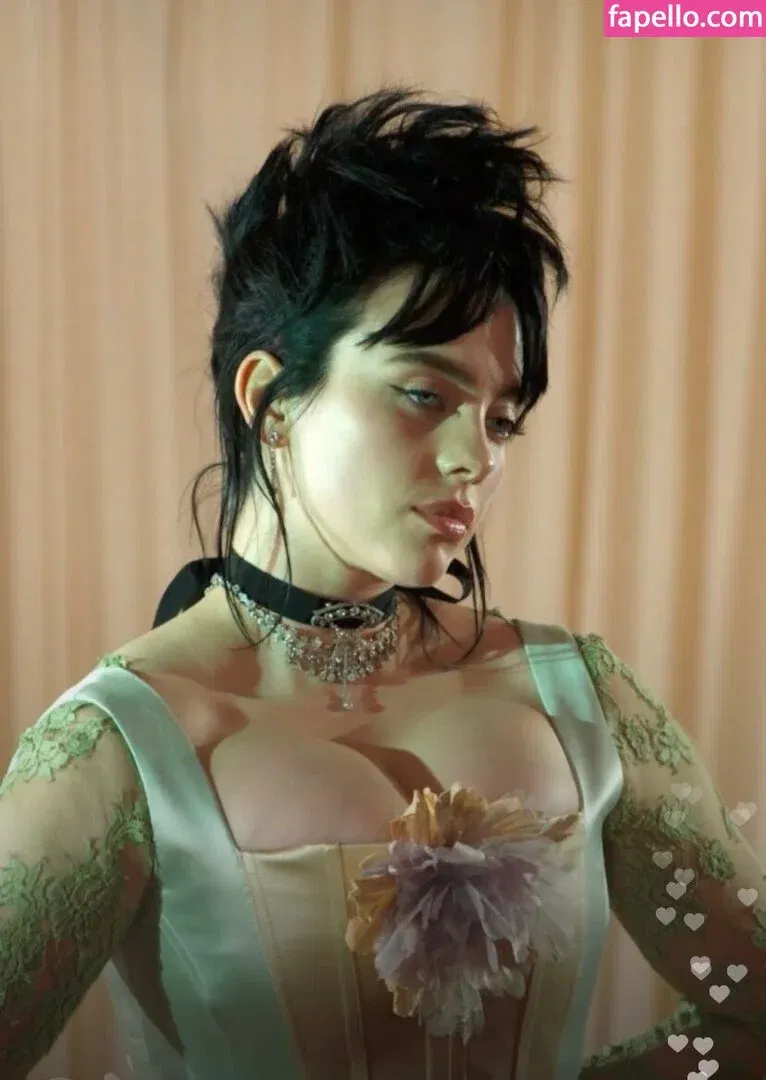 Billie Eilish Onlyfans Photo Gallery 