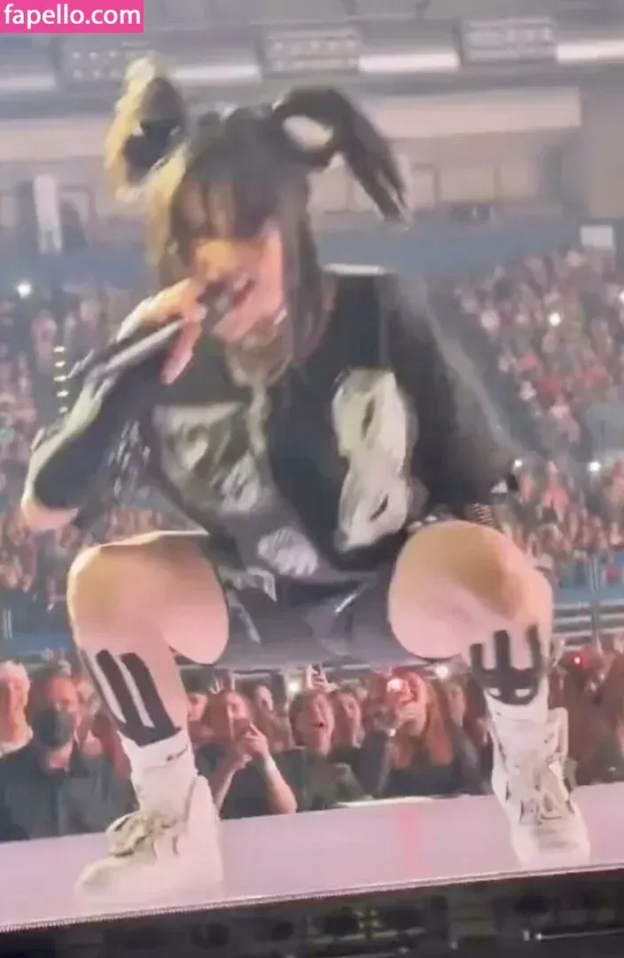 Billie Eilish Onlyfans Photo Gallery 