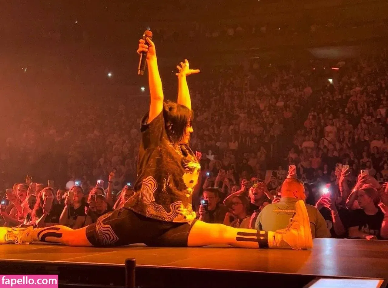 Billie Eilish Onlyfans Photo Gallery 