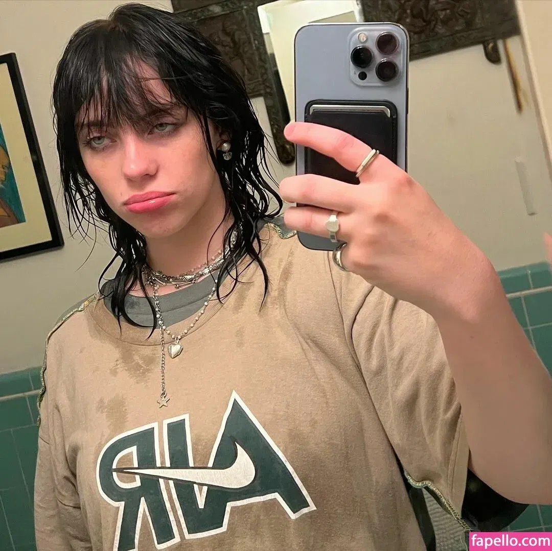 Billie Eilish Onlyfans Photo Gallery 