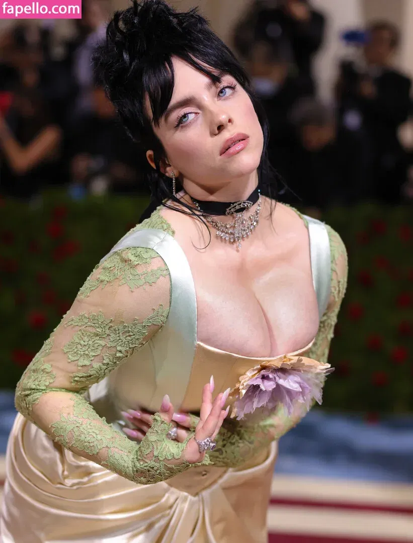Billie Eilish Onlyfans Photo Gallery 