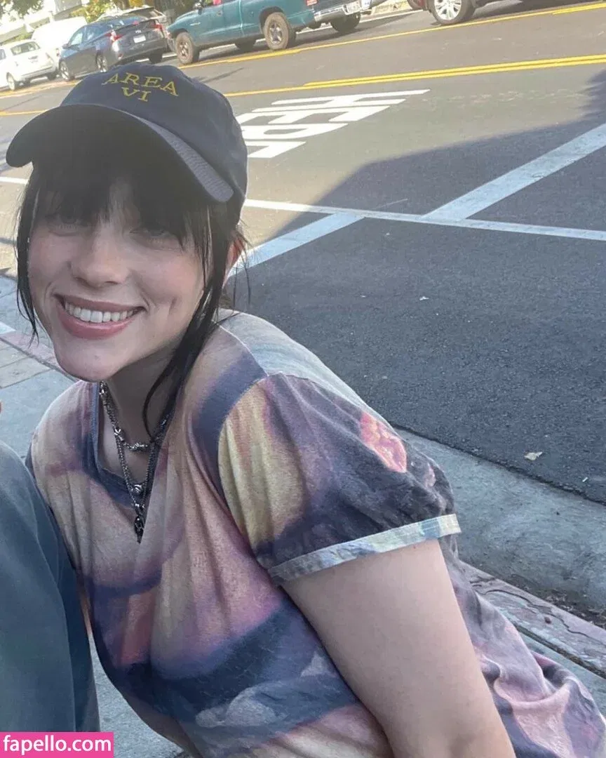 Billie Eilish Onlyfans Photo Gallery 