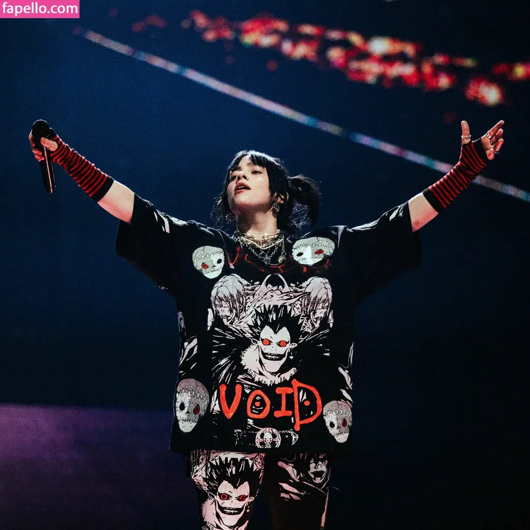 Billie Eilish Onlyfans Photo Gallery 