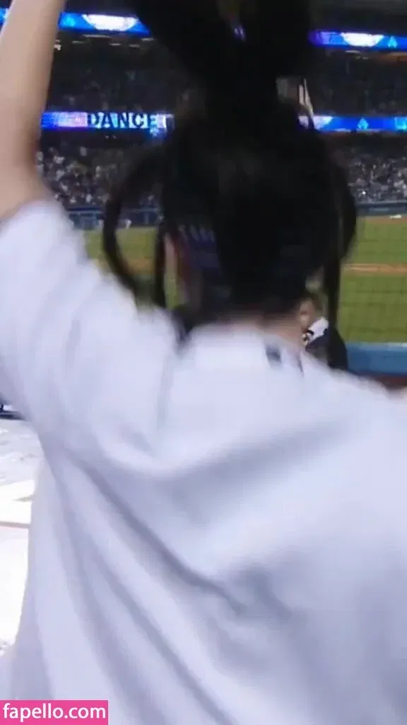 Billie Eilish Onlyfans Photo Gallery 