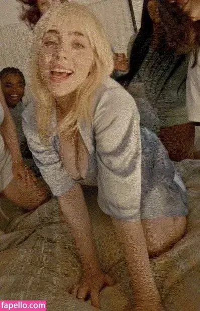 Billie Eilish Onlyfans Photo Gallery 