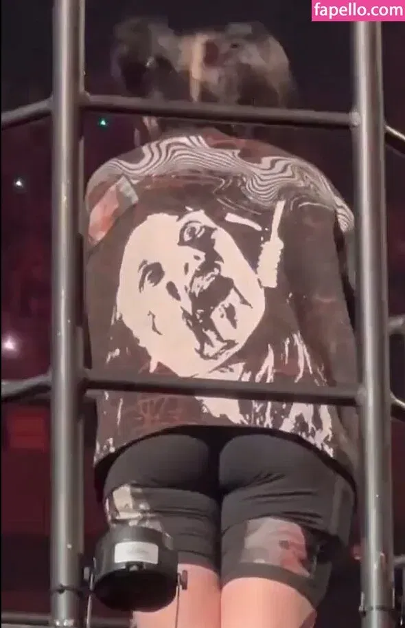 Billie Eilish Onlyfans Photo Gallery 