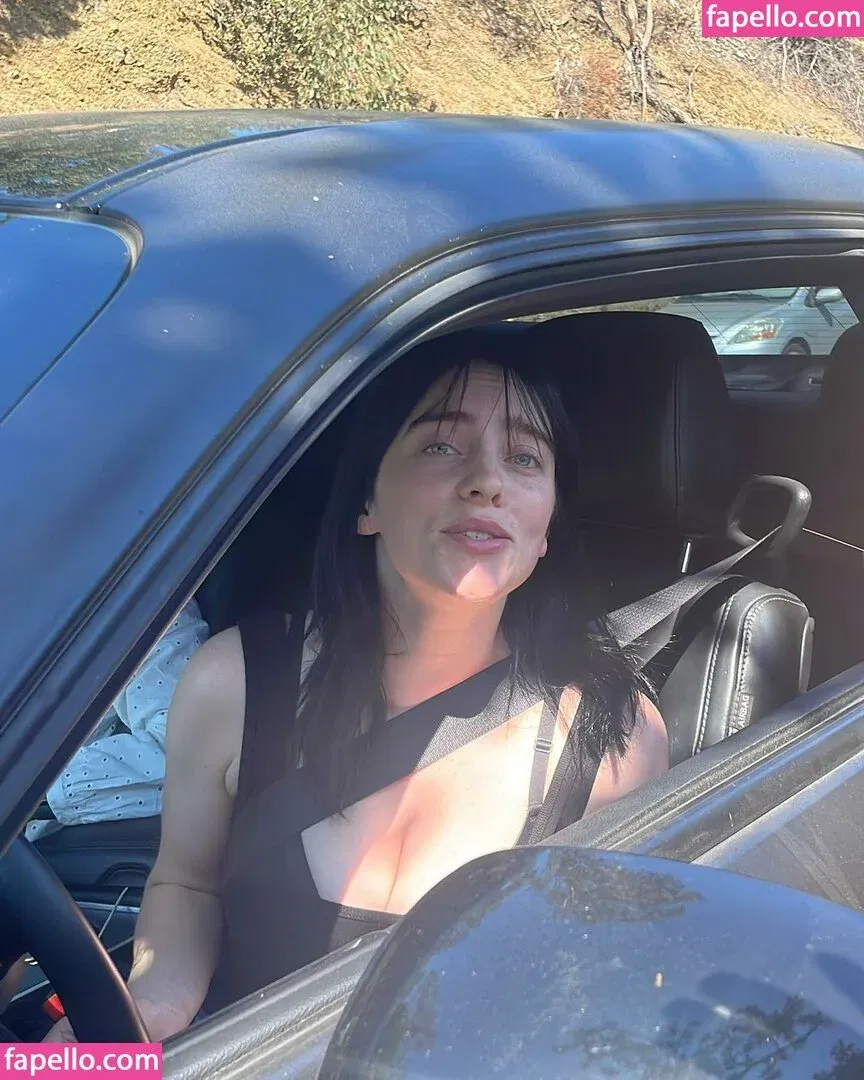 Billie Eilish Onlyfans Photo Gallery 