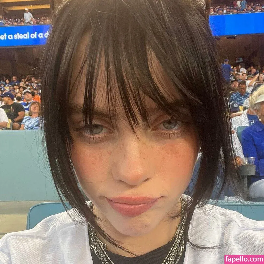 Billie Eilish Onlyfans Photo Gallery 