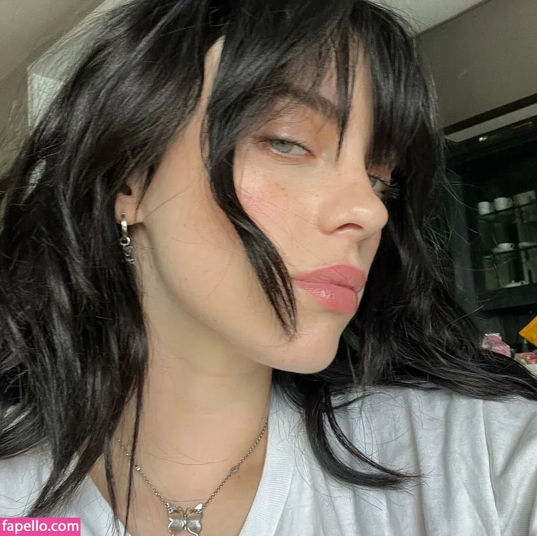 Billie Eilish Onlyfans Photo Gallery 