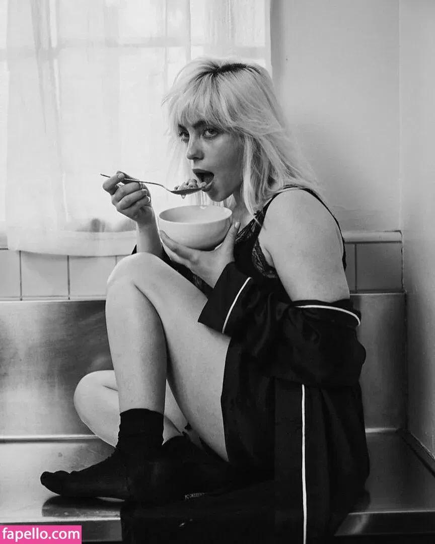 Billie Eilish Onlyfans Photo Gallery 