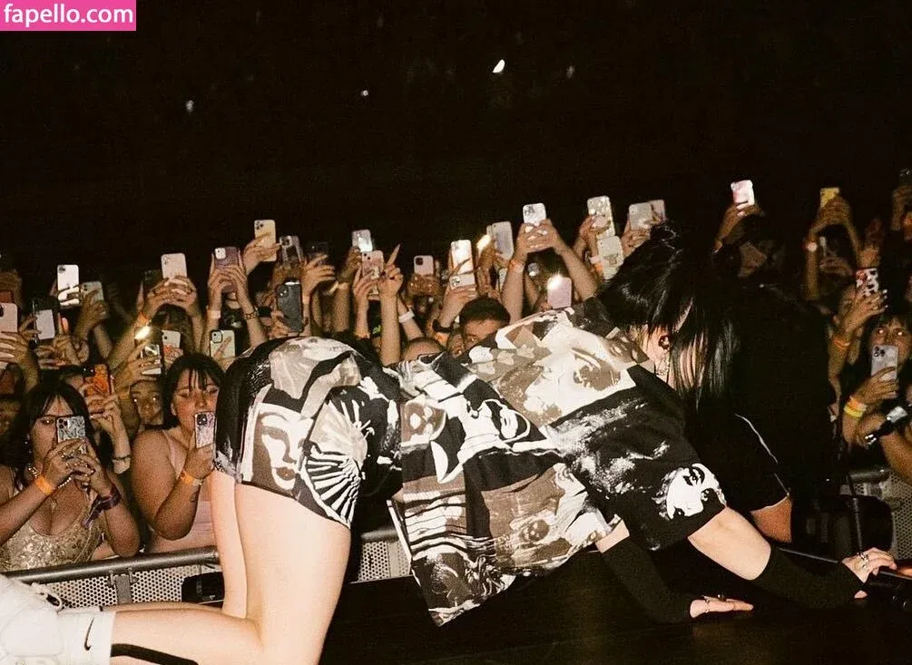 Billie Eilish Onlyfans Photo Gallery 