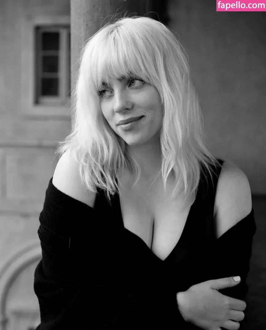 Billie Eilish Onlyfans Photo Gallery 