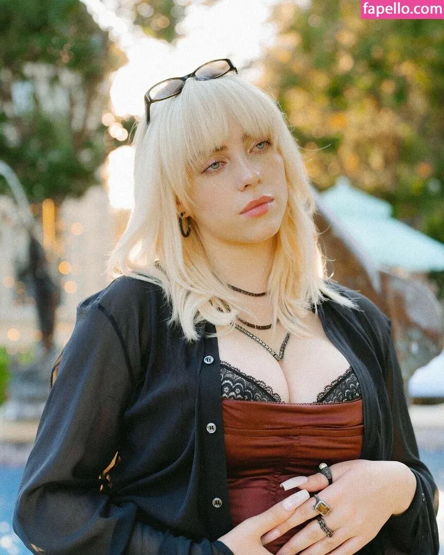 Billie Eilish Onlyfans Photo Gallery 