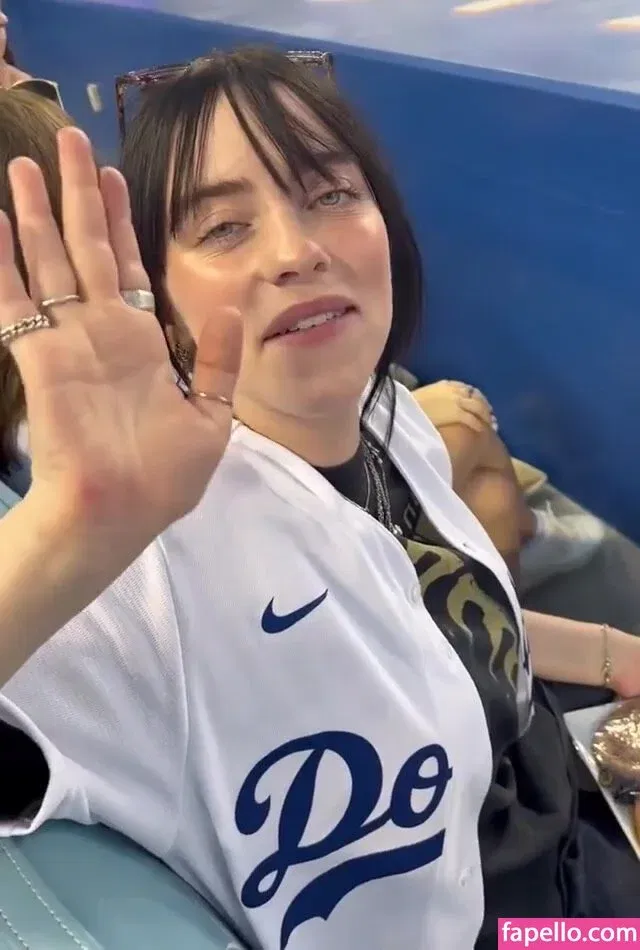 Billie Eilish Onlyfans Photo Gallery 