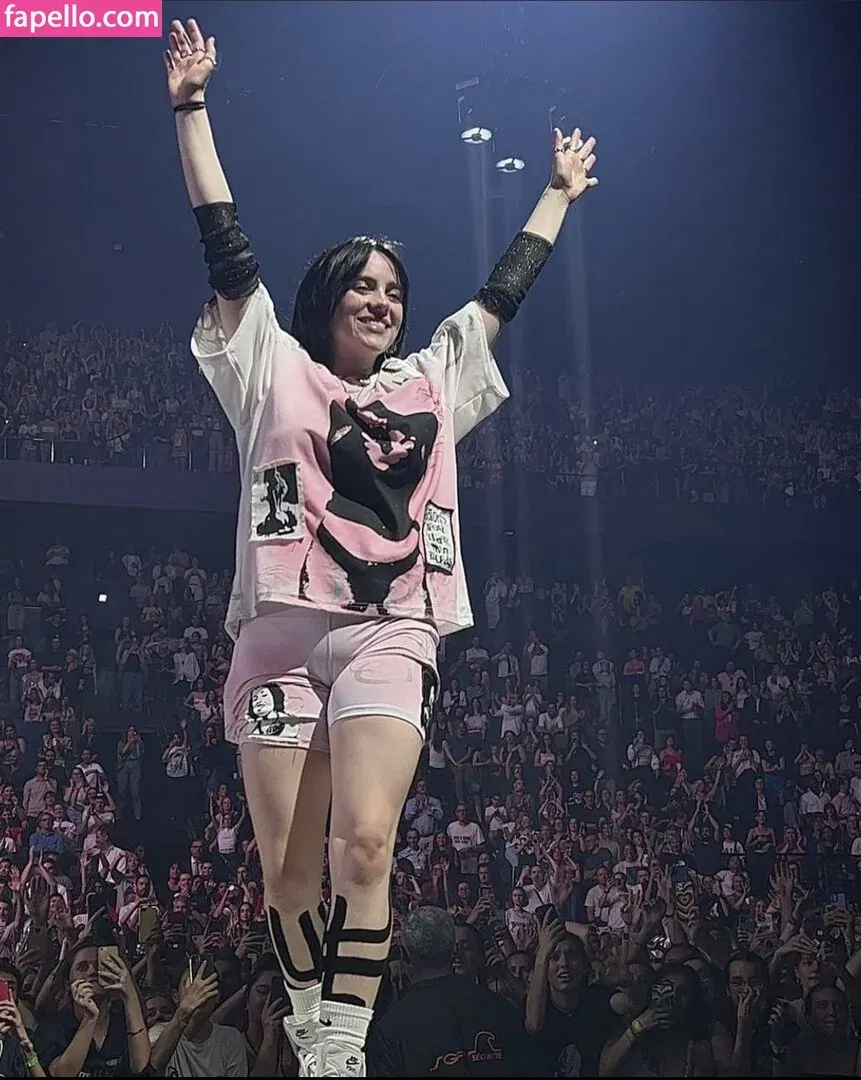 Billie Eilish Onlyfans Photo Gallery 