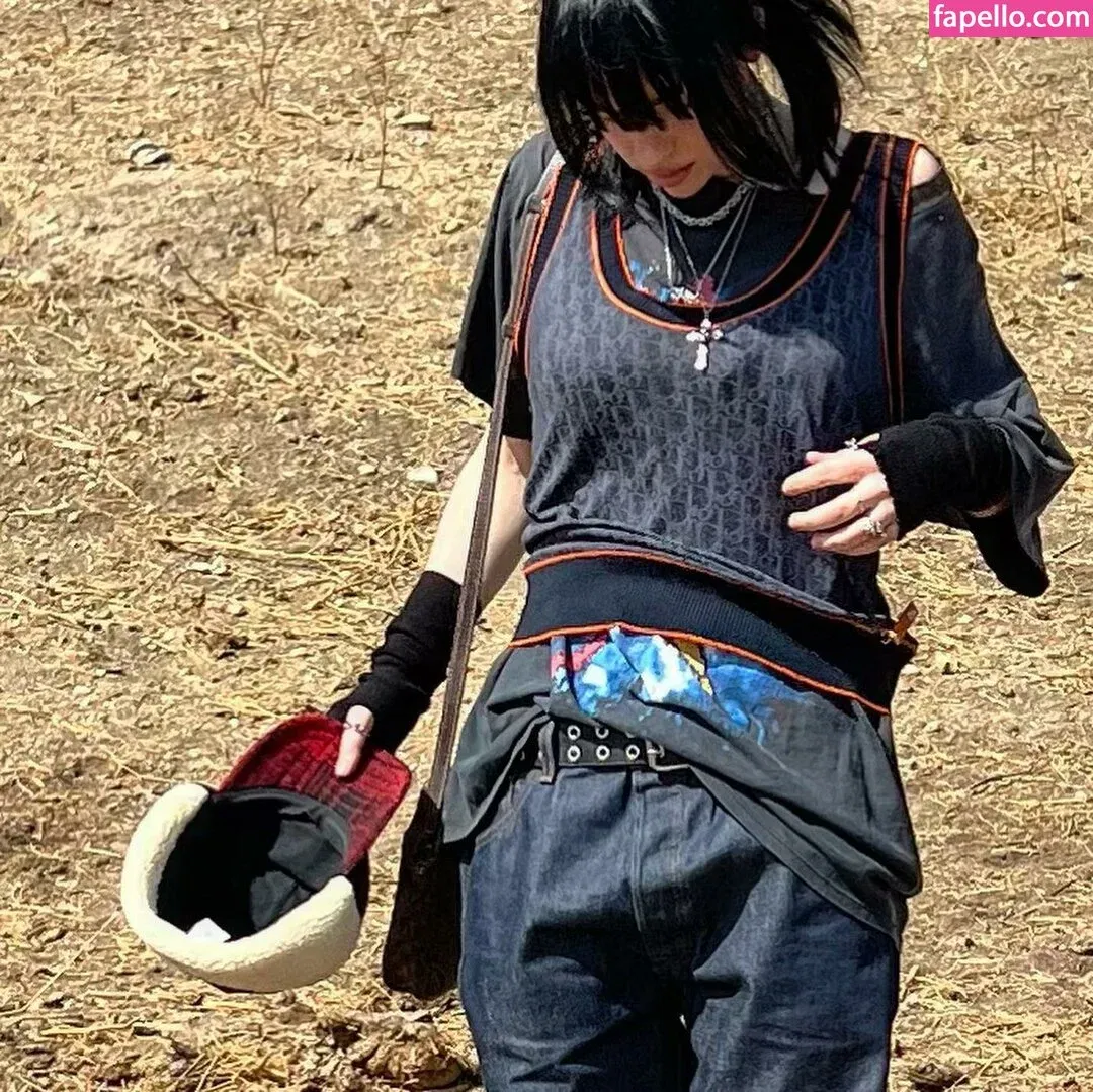Billie Eilish Onlyfans Photo Gallery 