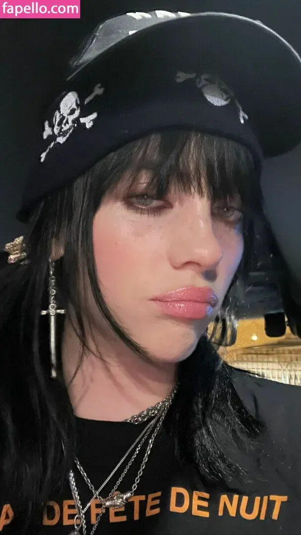 Billie Eilish Onlyfans Photo Gallery 