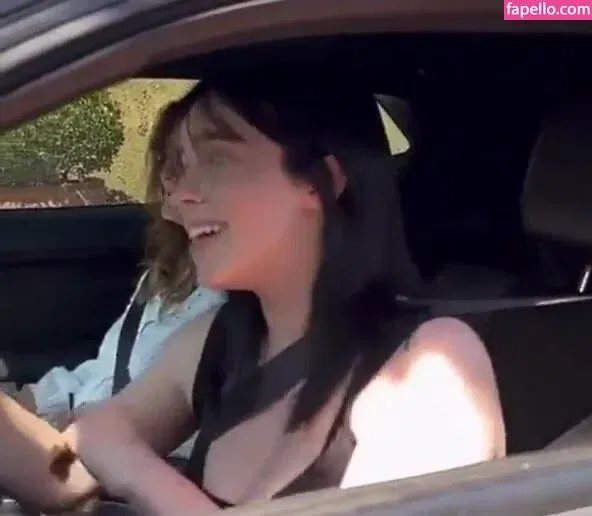 Billie Eilish Onlyfans Photo Gallery 