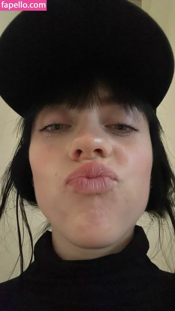 Billie Eilish Onlyfans Photo Gallery 